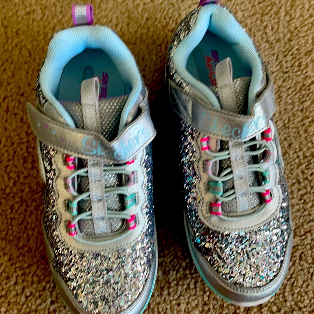 New Girls Skechers Shoes